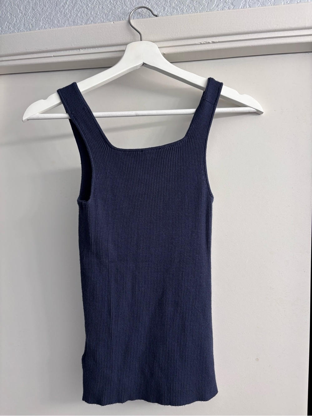 Splendid Navy Rib Knit Tank-Small - Picture 2 of 3